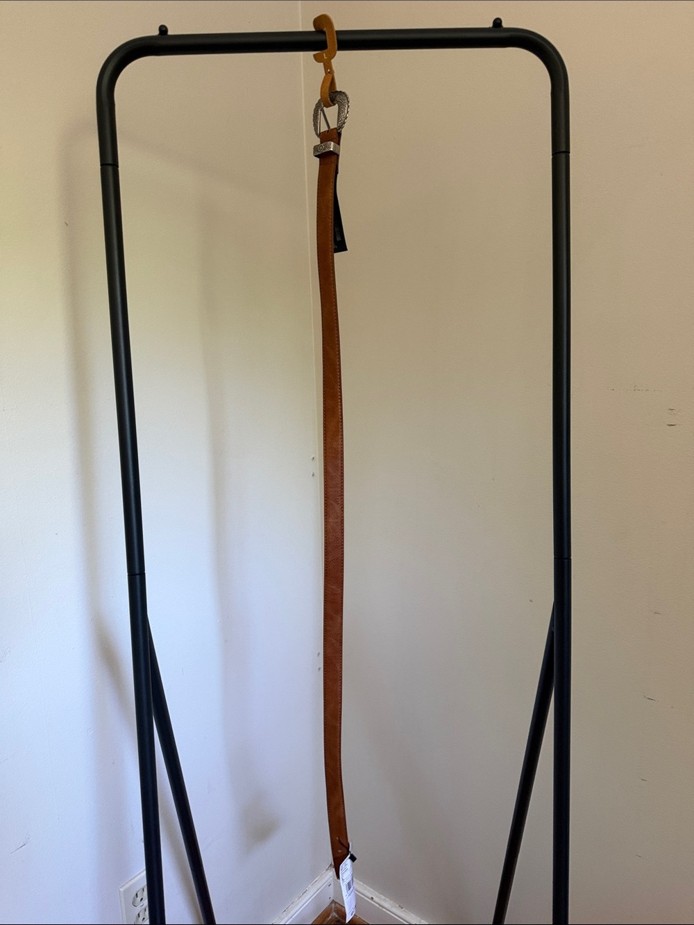 Mango Belt with Silver Rope-Style Buckle